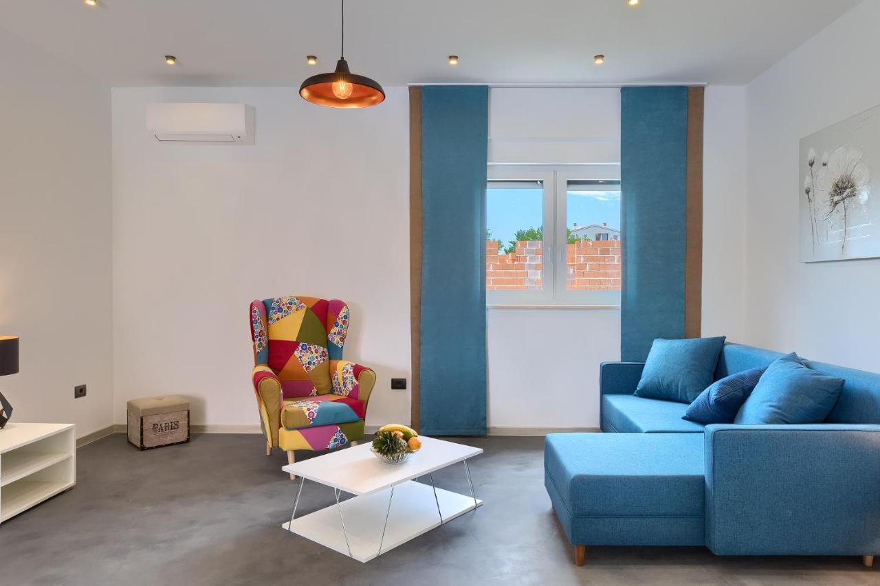 Kuca Za Odmor Ines Villa Пула Екстериор снимка